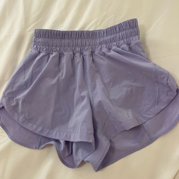 Lululemon track that short 3” short - Picture 2 of 2